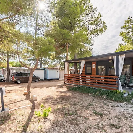 2 Bedroom Awesome In * Privlaka (Zadar)