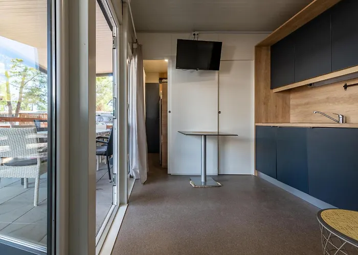 בית נופש Awesome In With Wifi *